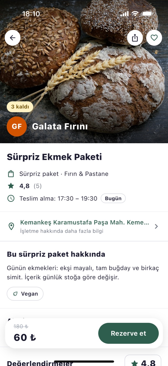 Doydostum uygulamasında bir sürpriz paketin sayfası: fotoğraf, teslim saati, fiyat ve Rezerve et düğmesi